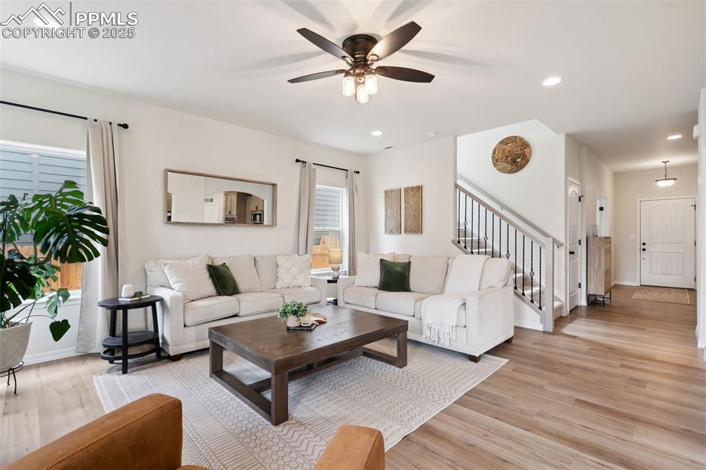 Image 8 of 35: Living Room