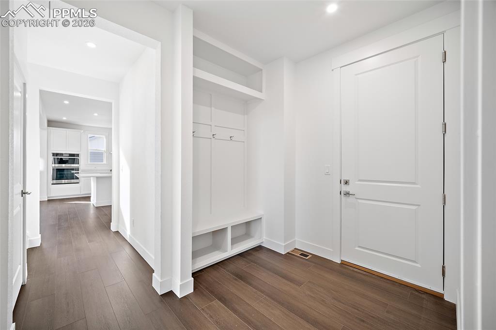 Image 13 of 42: Mud Room