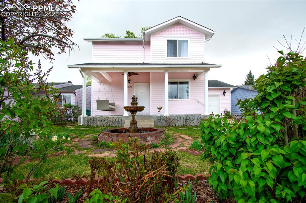 Image 1 of 31: Front of Structure