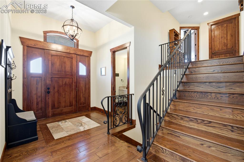 Image 5 of 46: Entry