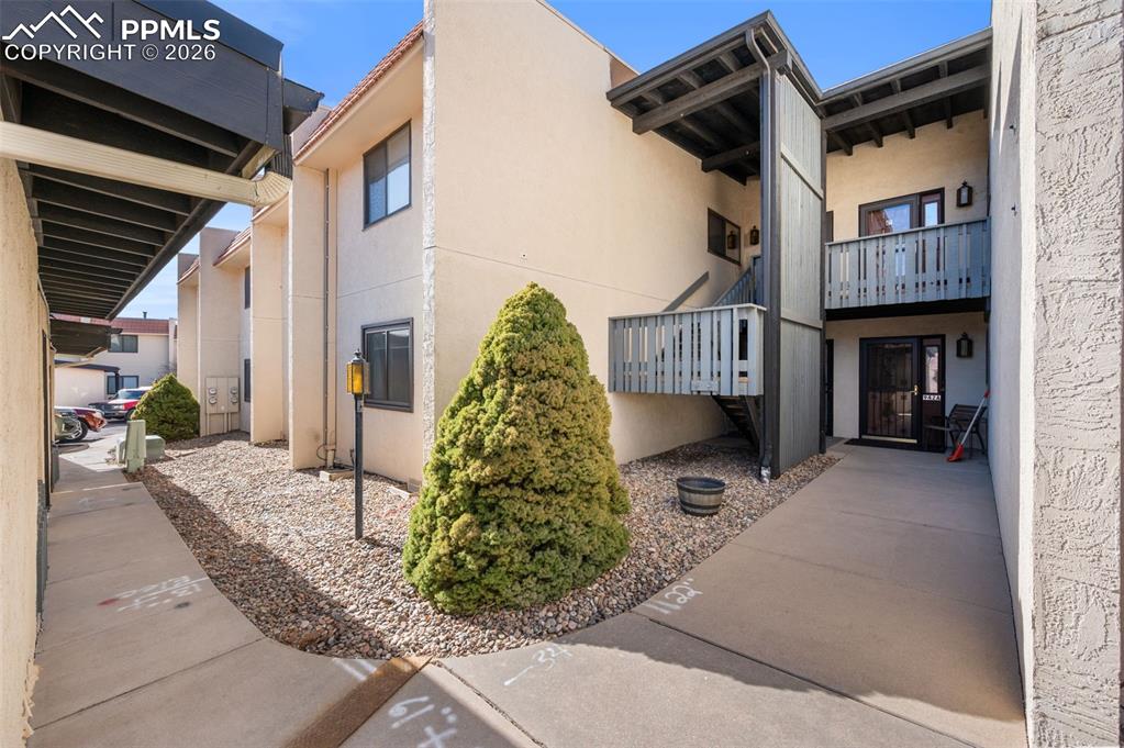 Image 2 of 38: No Description Available