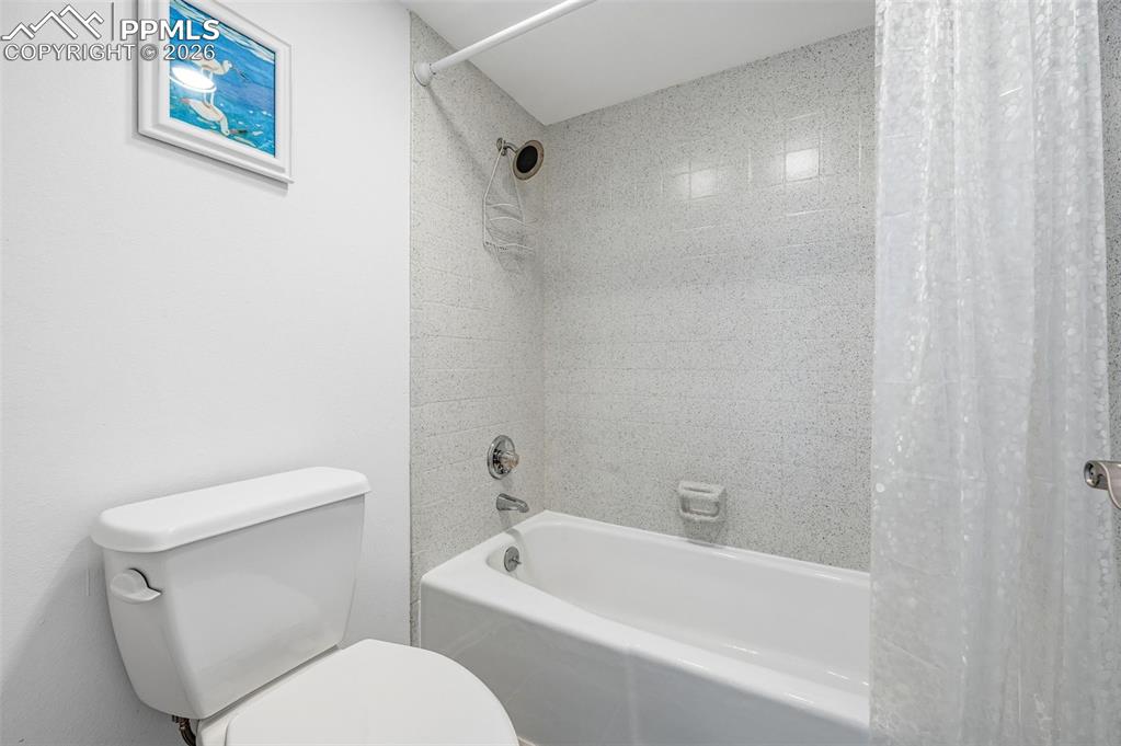 Image 24 of 38: No Description Available