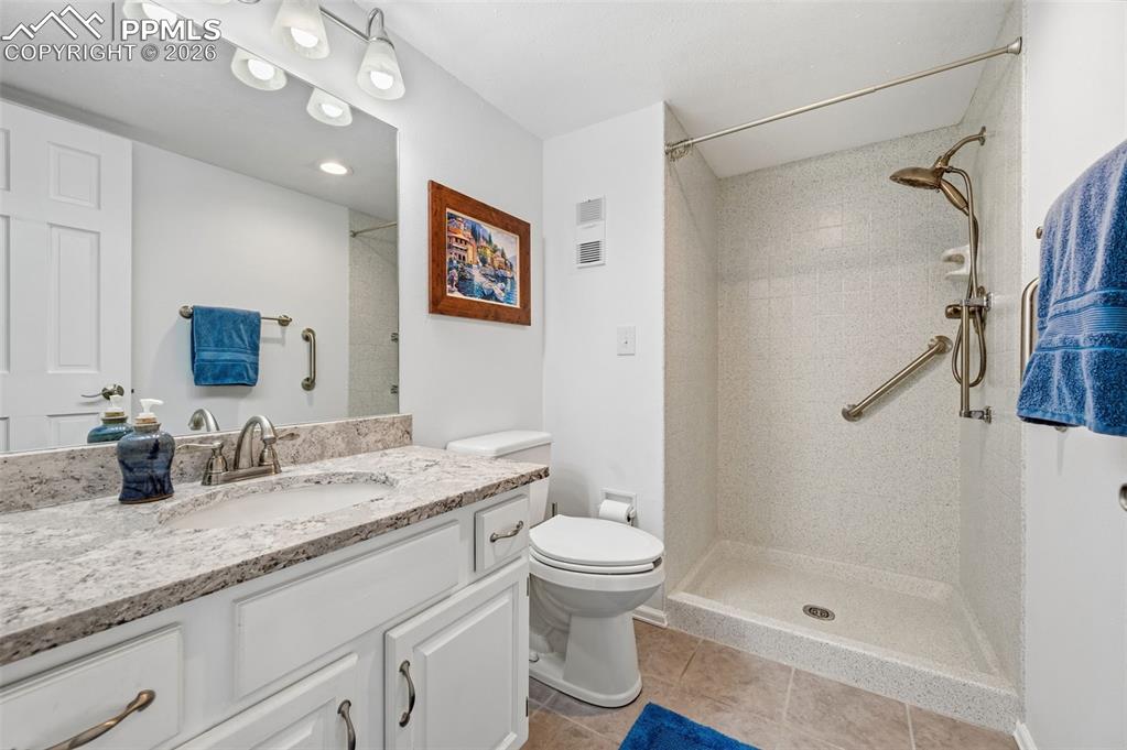 Image 26 of 38: No Description Available