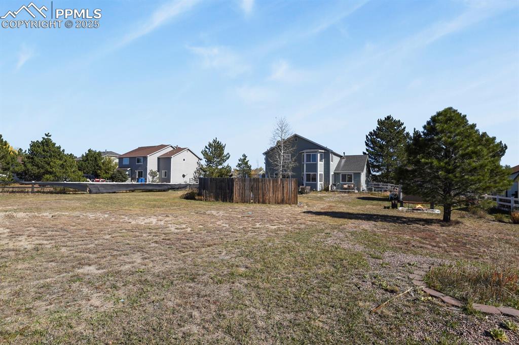 Image 41 of 50: View of yard