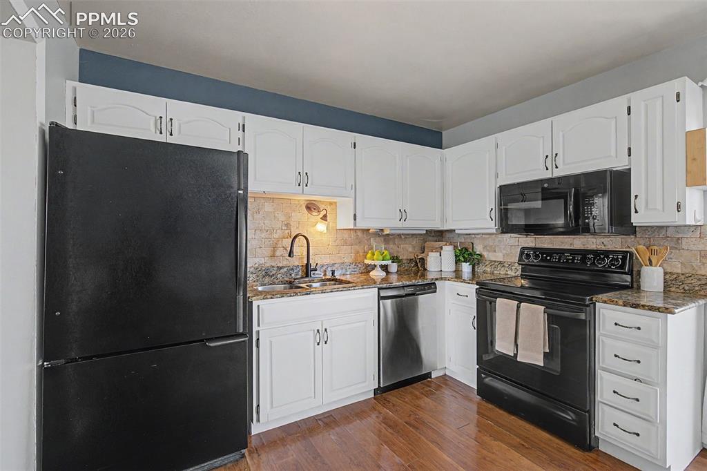 Image 10 of 46: Painted cabinets
