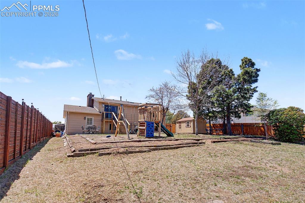 Image 31 of 46: Back of Structure