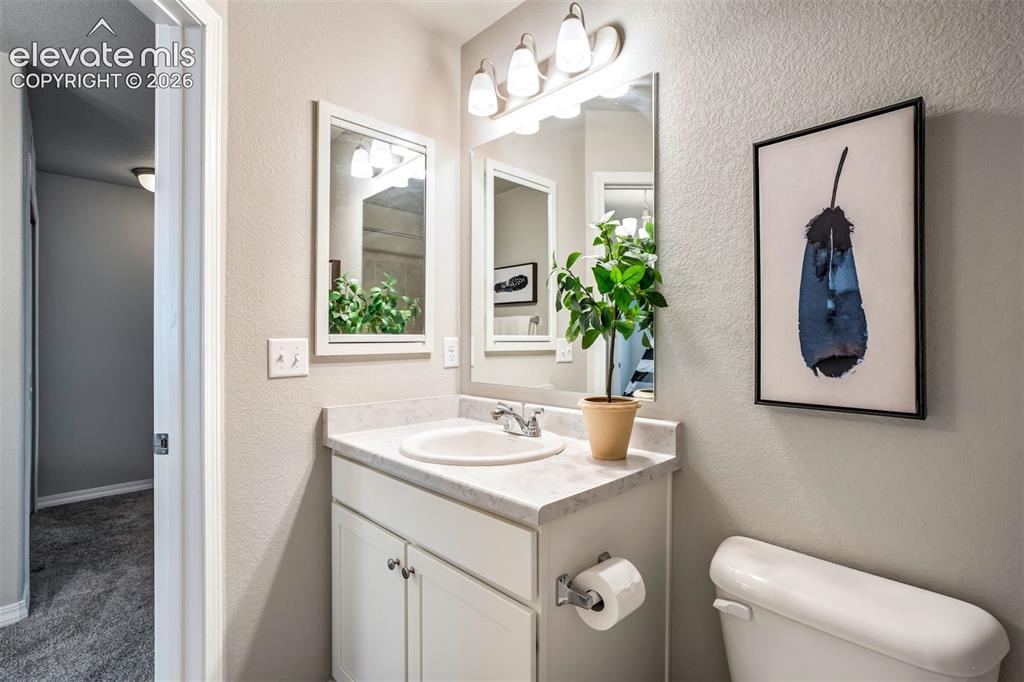 Image 44 of 49: Bathroom
