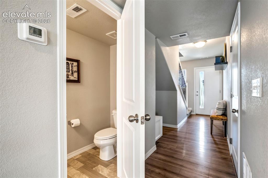 Image 5 of 49: Bathroom