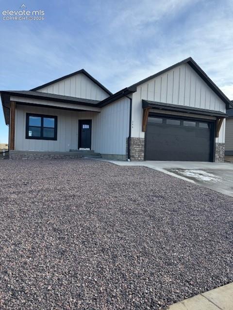 Image 1 of 18: Front of Structure