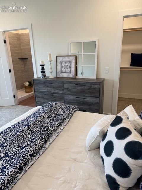 Image 8 of 18: Bedroom
