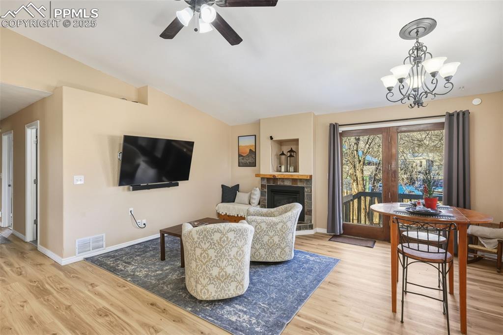 Image 4 of 24: Living Room