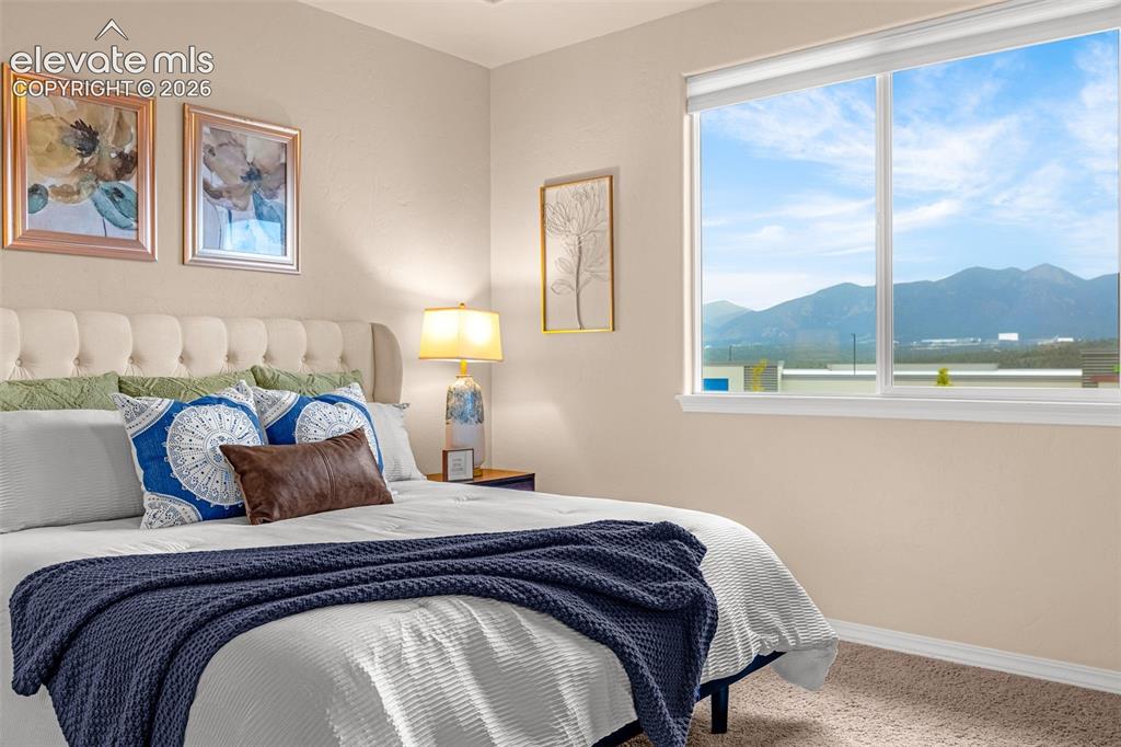 Image 15 of 46: Bedroom