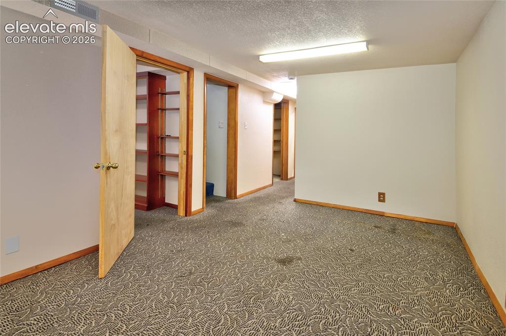 Image 19 of 30: Basement
