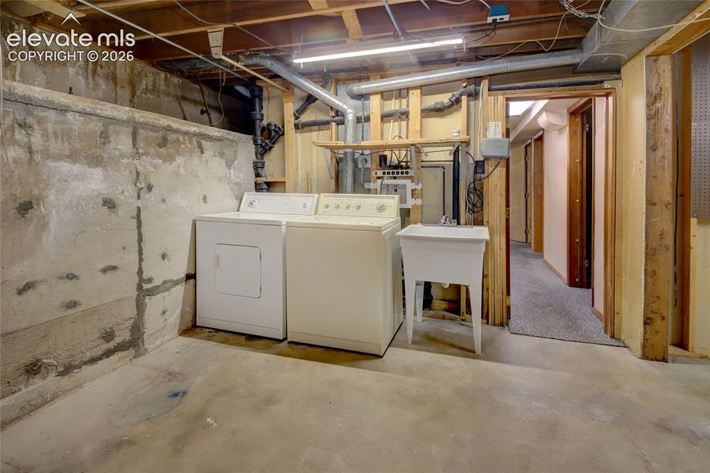 Image 23 of 30: Basement