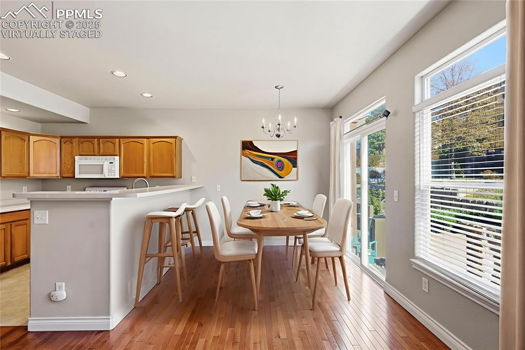 Image 11 of 34: Virtually Staged