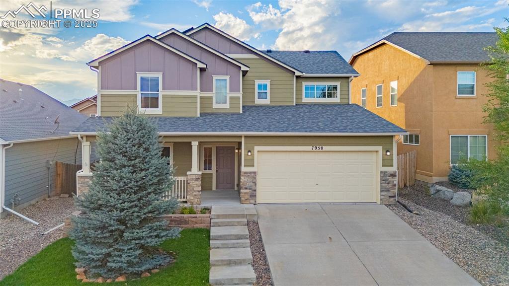 Image 3 of 39: Front of Structure