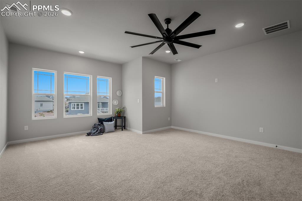 Image 21 of 42: Master Bedroom