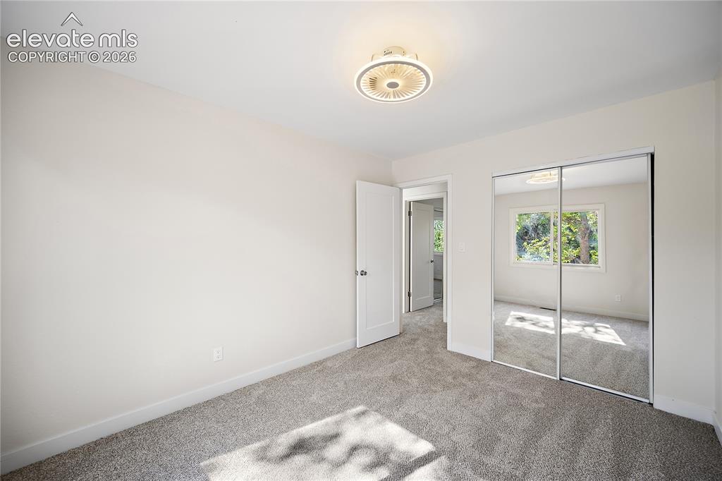 Image 16 of 49: Bedroom