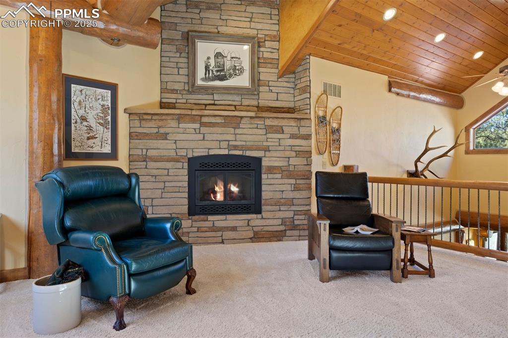 Image 17 of 41: The loft features it