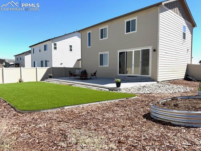 Image 33 of 34: Back of Structure