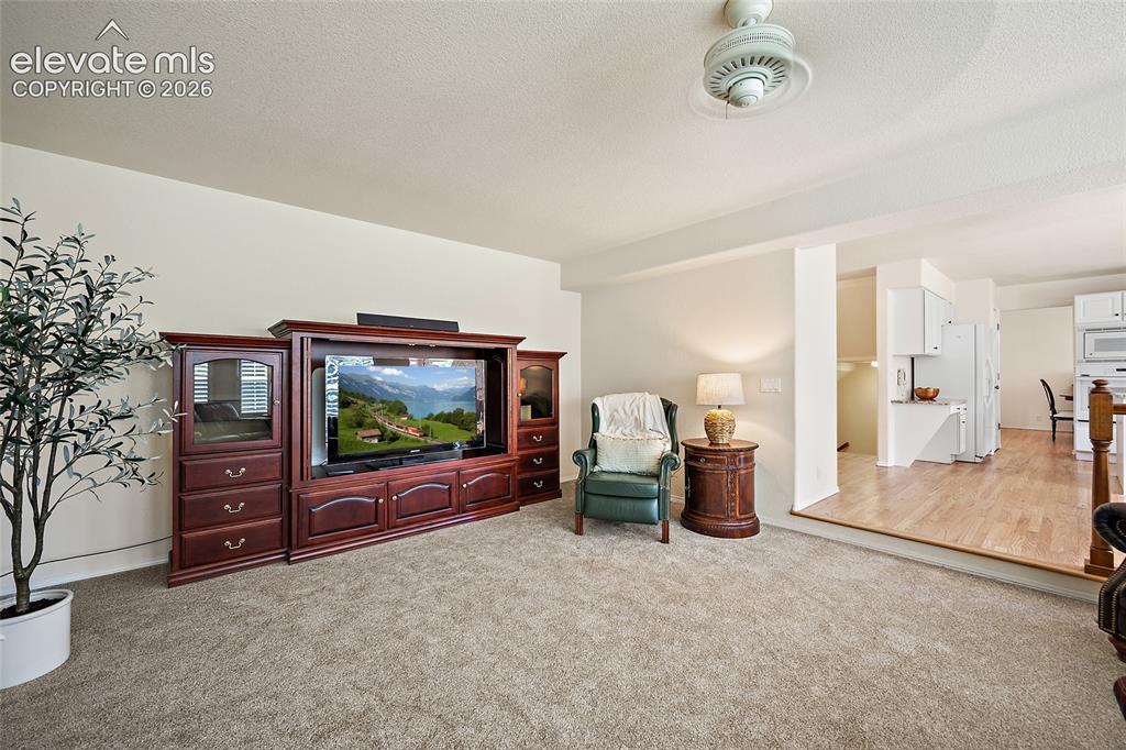 Image 21 of 47: Family Room