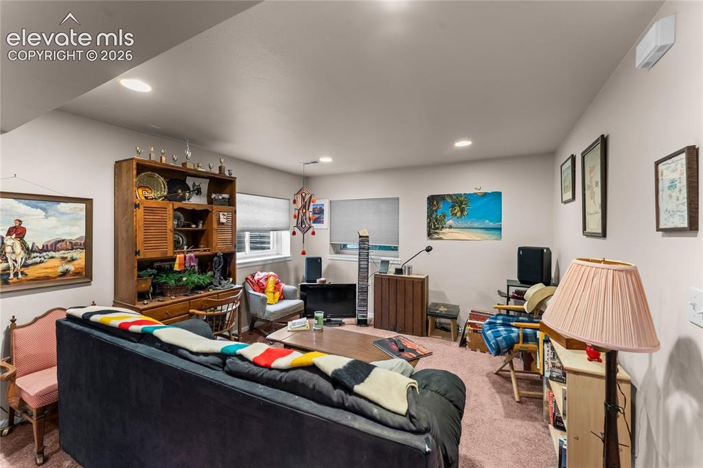 Image 18 of 48: Living Room