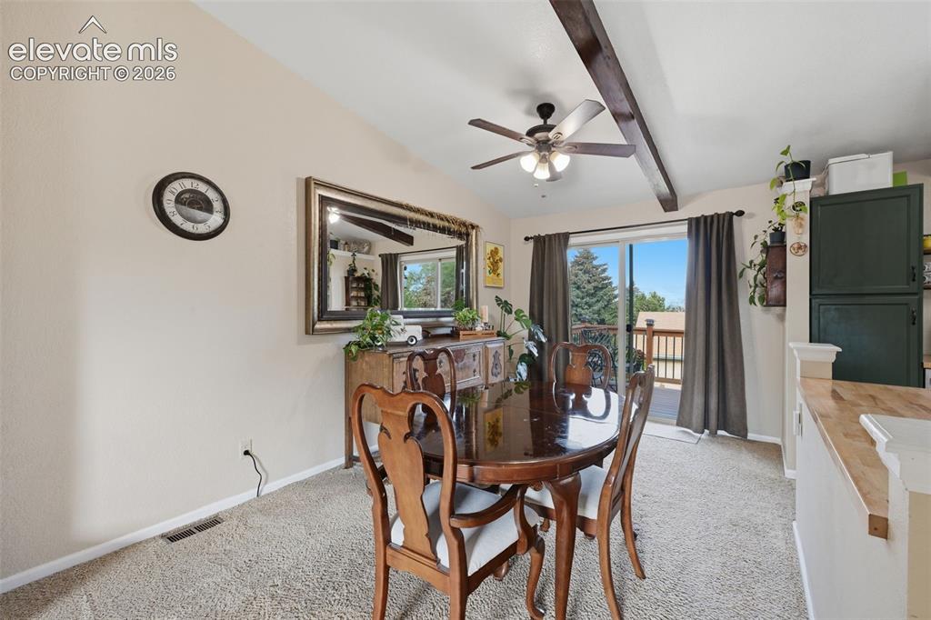 Image 11 of 28: Dining area