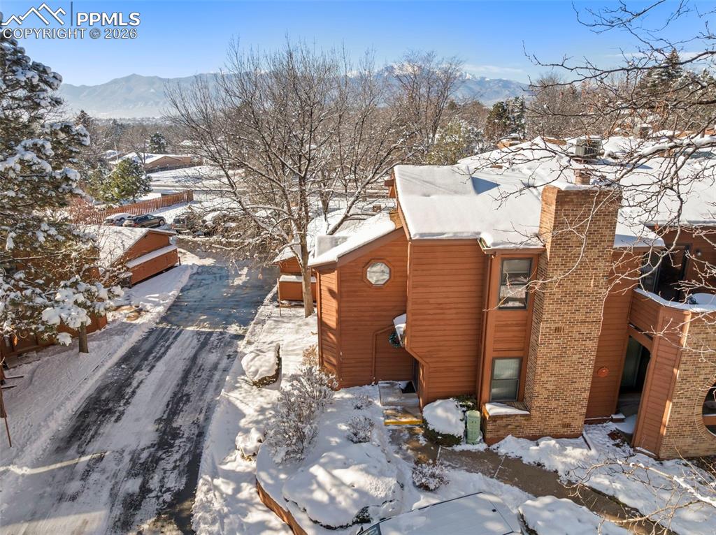 Image 39 of 40: Side of Structure