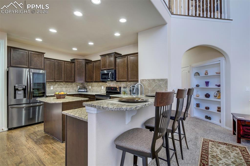 Image 9 of 43: Kitchen