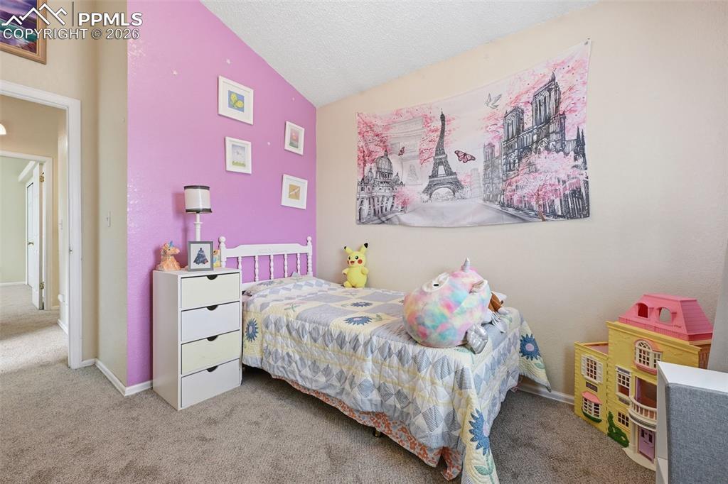 Image 20 of 37: Bedroom