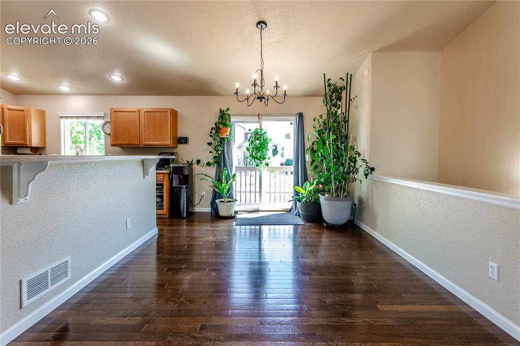 Image 6 of 28: Dining Room
