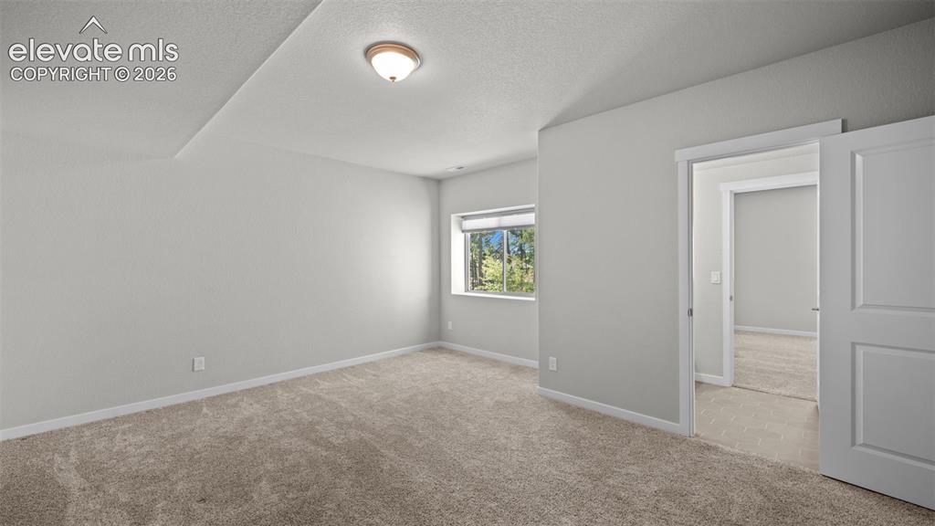 Image 33 of 49: Bedroom