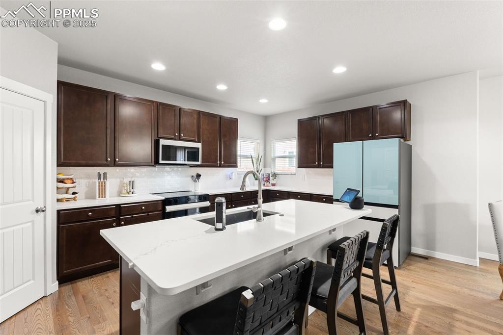 Image 12 of 48: Kitchen