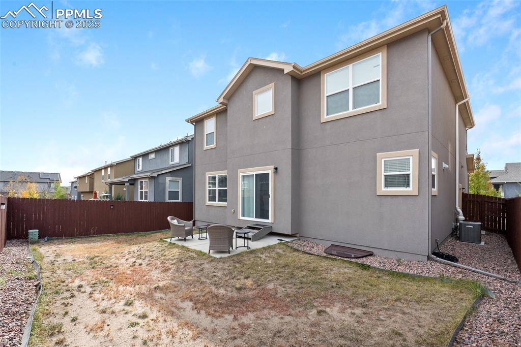 Image 43 of 48: Back of Structure