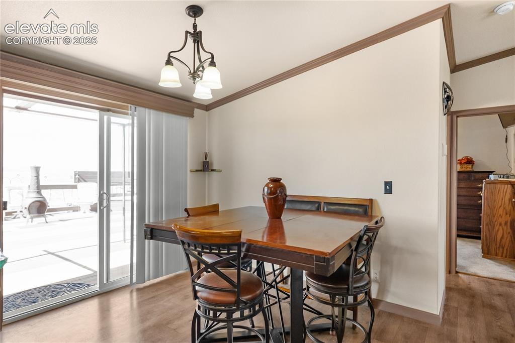 Image 11 of 41: Dining Area