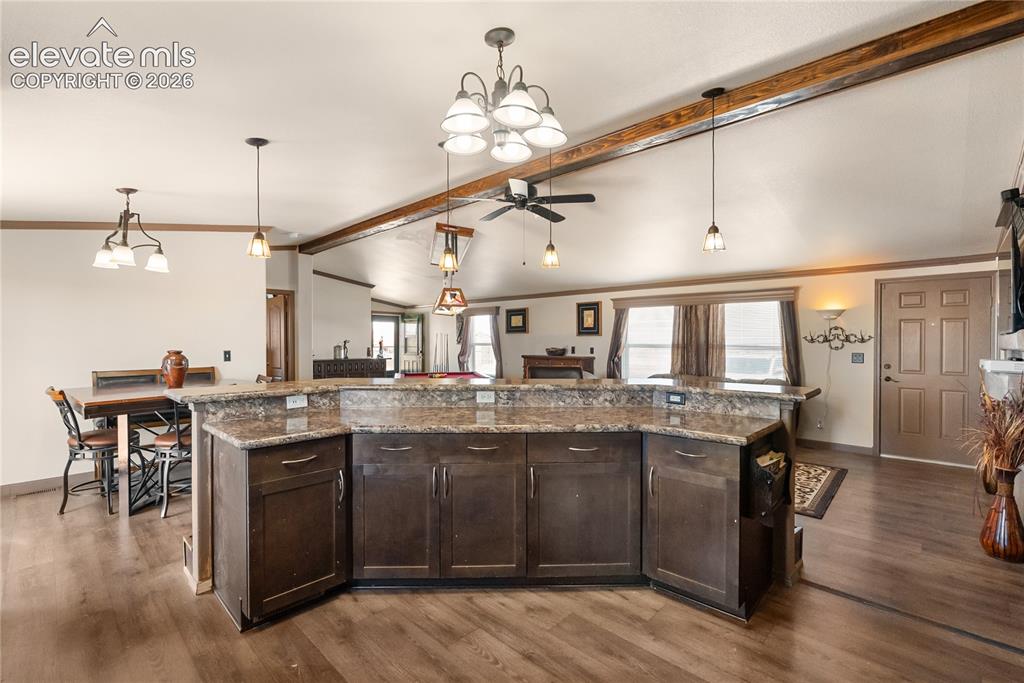 Image 7 of 41: Kitchen