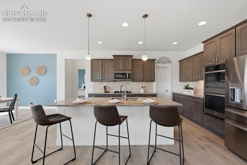 Image 13 of 38: Kitchen