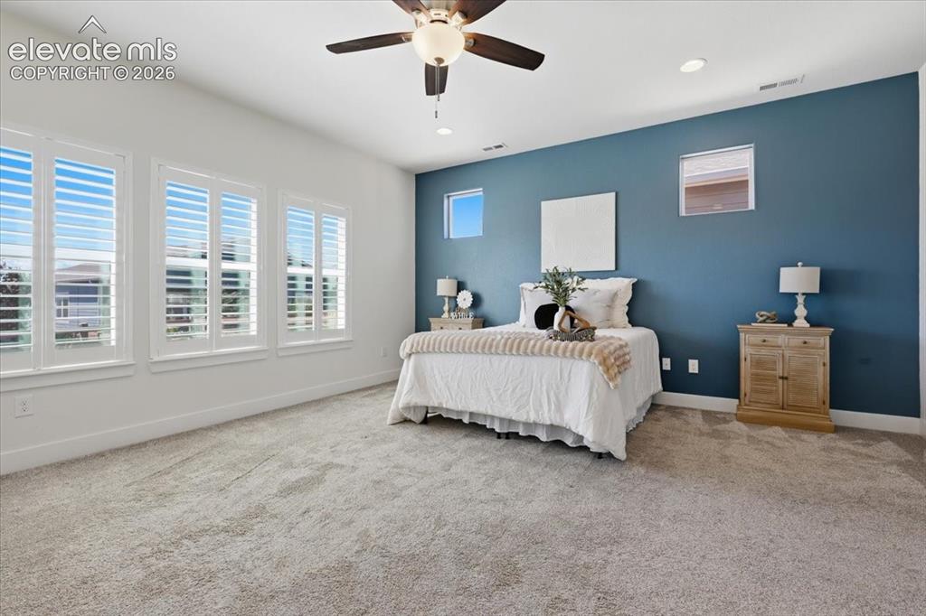 Image 16 of 38: Bedroom
