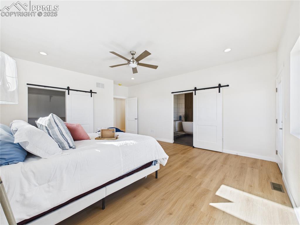 Image 26 of 39: Bedroom