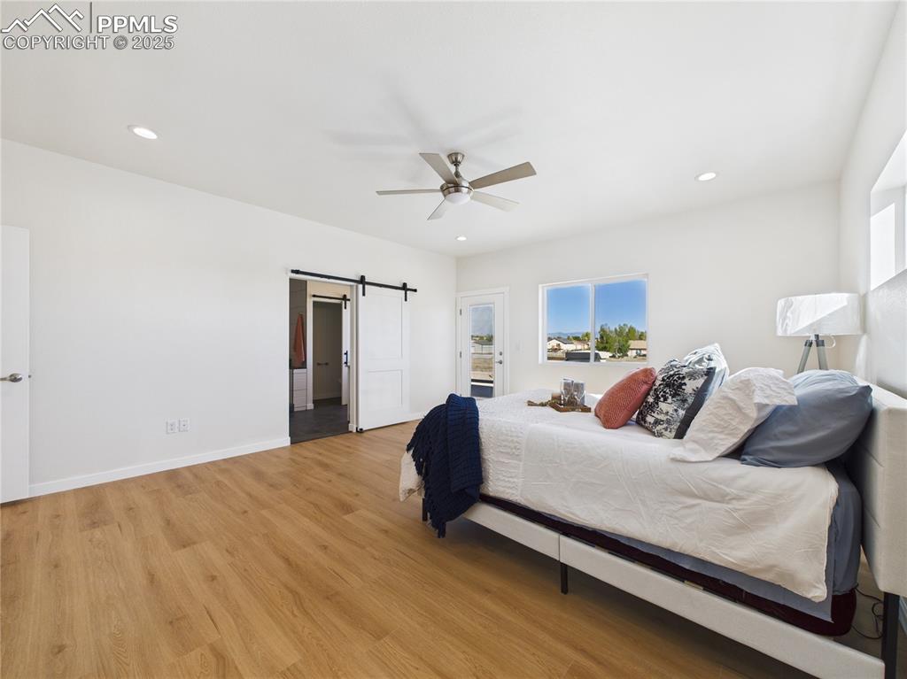 Image 28 of 39: Bedroom