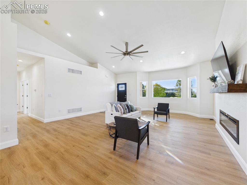 Image 8 of 39: Living Room