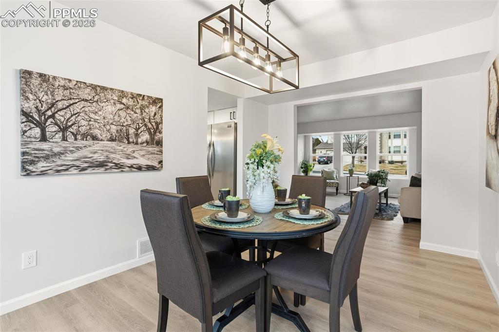 Image 10 of 46: Connected Living Flow