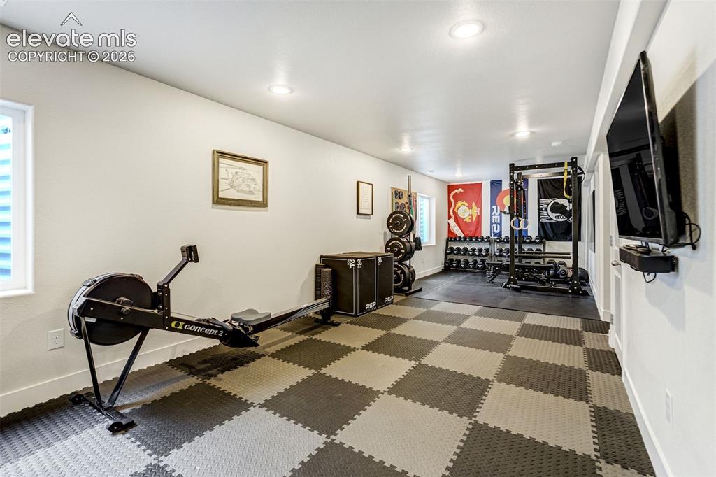 Image 33 of 50: Exercise Room