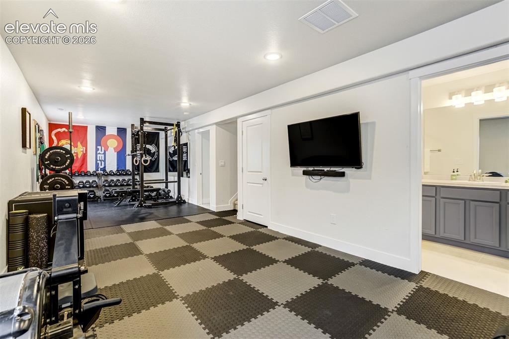 Image 34 of 50: Exercise Room