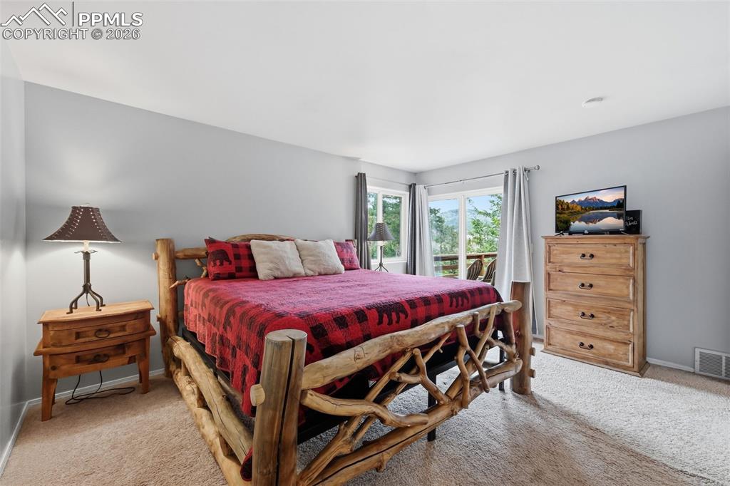 Image 13 of 35: Bedroom