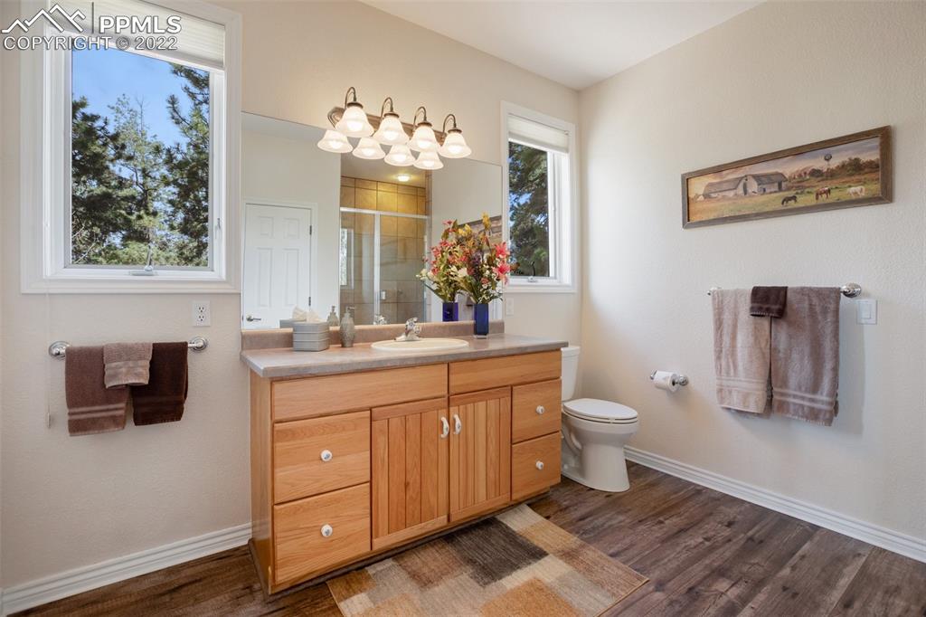 Listing 3861097, Image 29 of 49