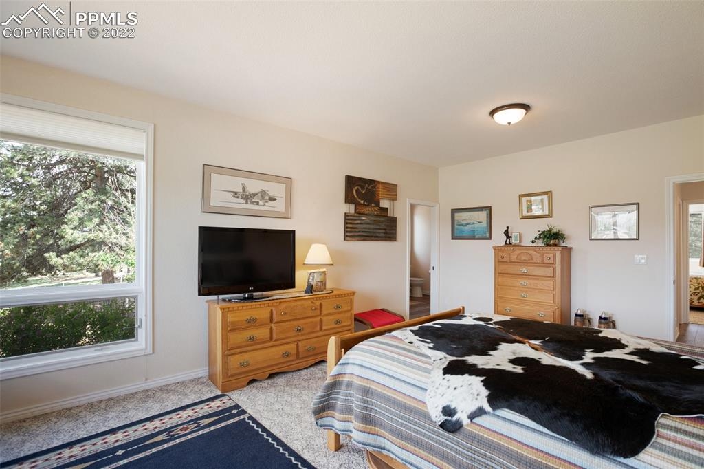 Listing 3861097, Image 32 of 49