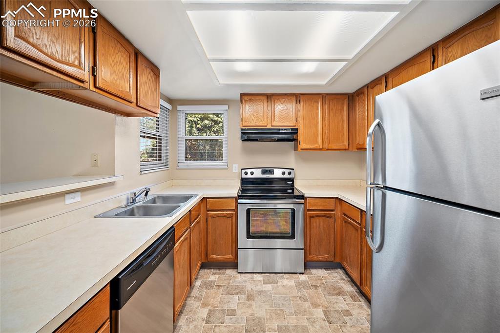 Image 8 of 47: No Description Available