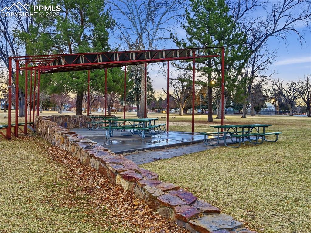 Image 30 of 33: Community