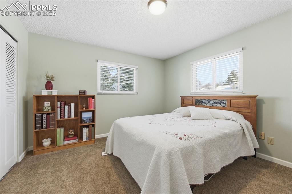 Image 17 of 45: Bedroom